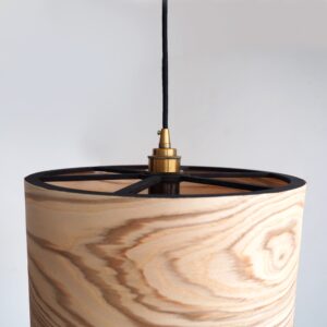Деревянный светильник из шпона